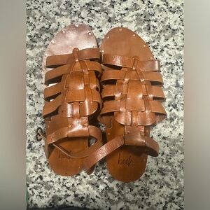 Beek goldcrest fisherman sandal